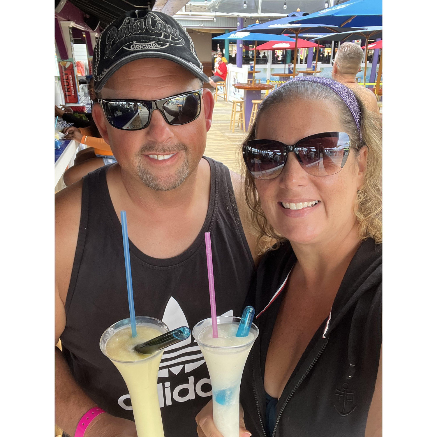 Double shots at the Jersey Shore, Martell's Tiki Bar 2022