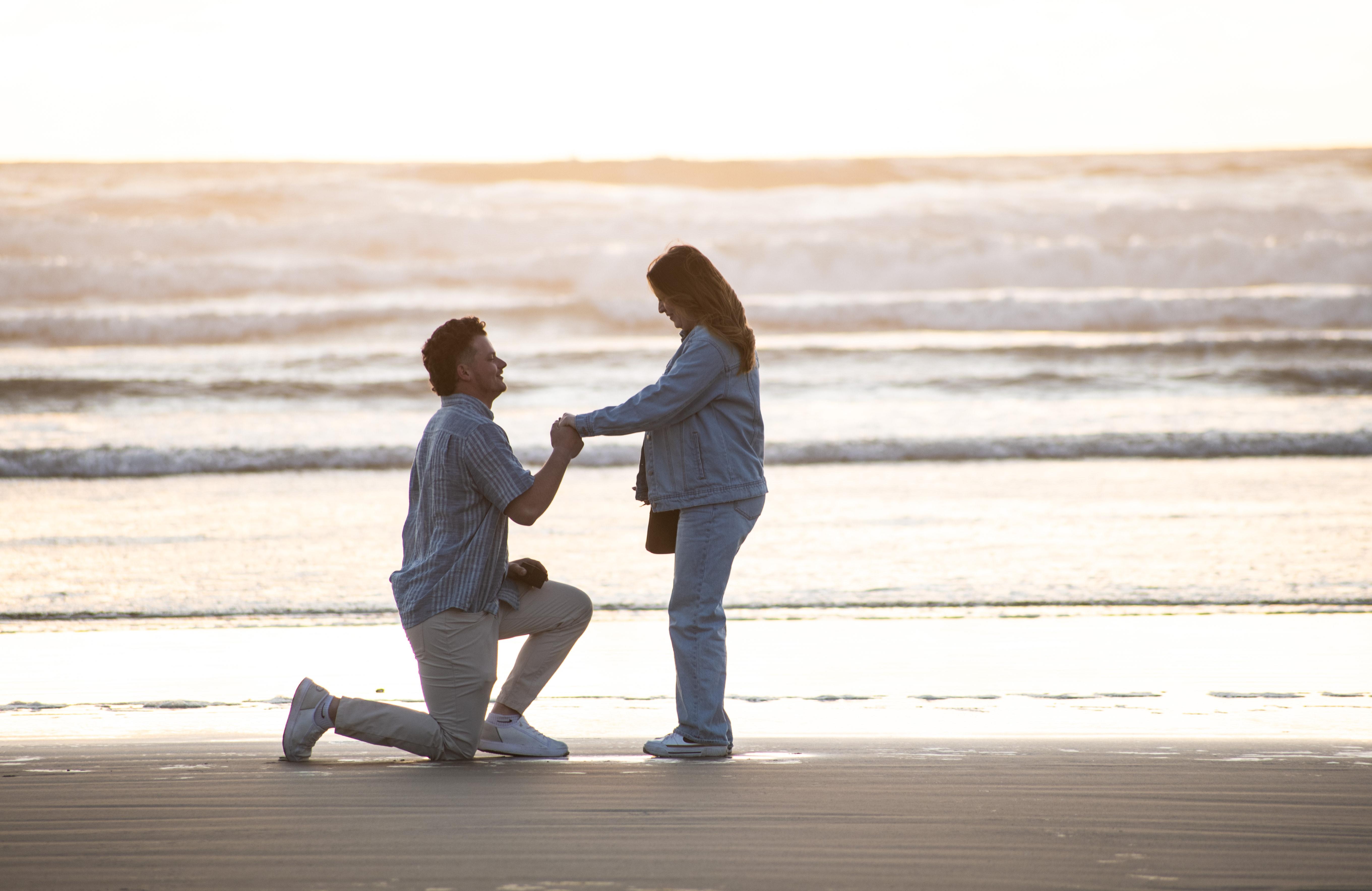 The Wedding Website of Amaya Six and Van Goyen