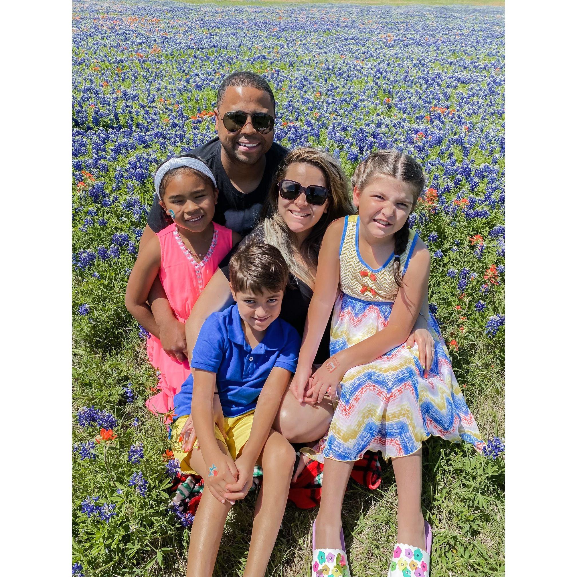 Family photo with the Blue Bonnetts 2022