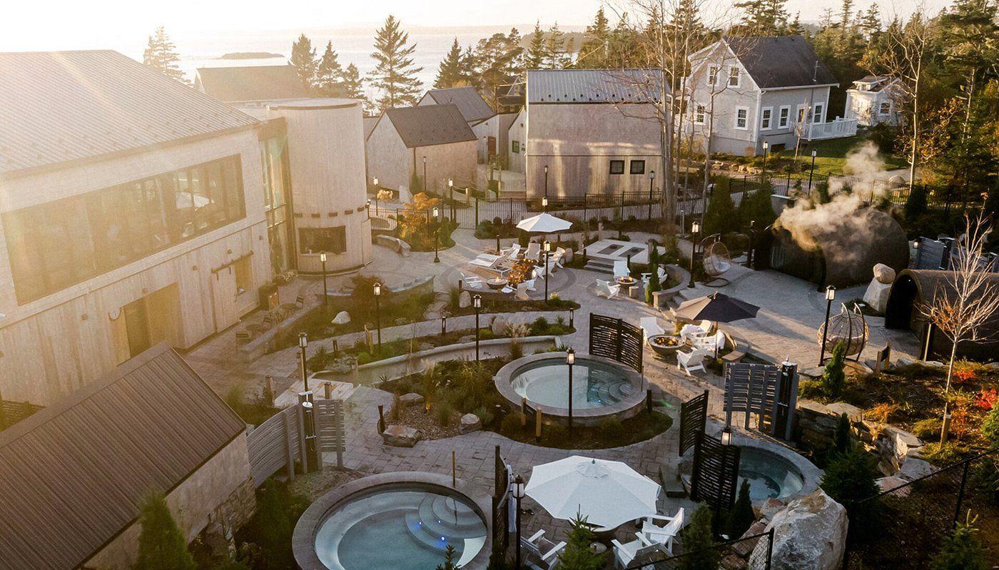 The Wedding Website of Liz Murray-Richard and Tim Keith