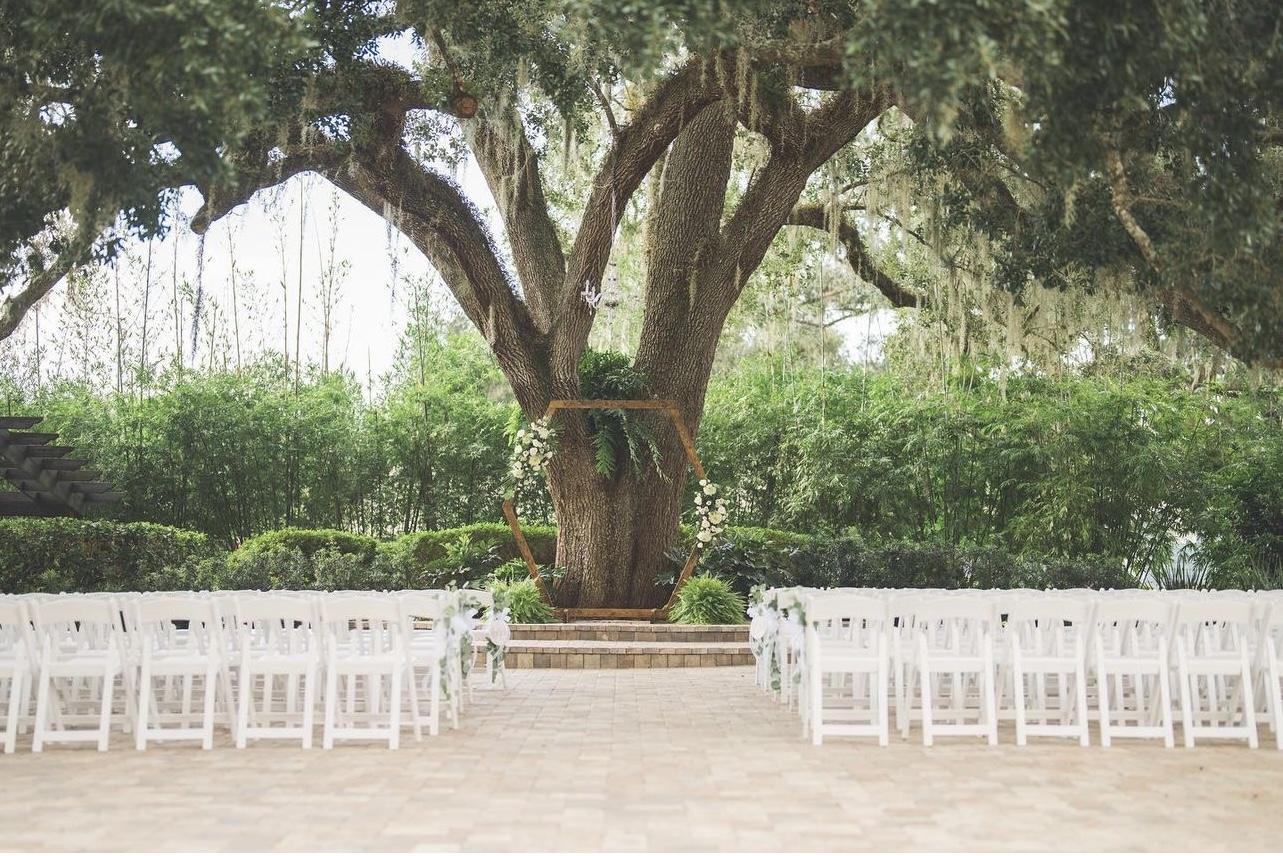 The Wedding Website of Christina Gonzalez and Damian Aznar