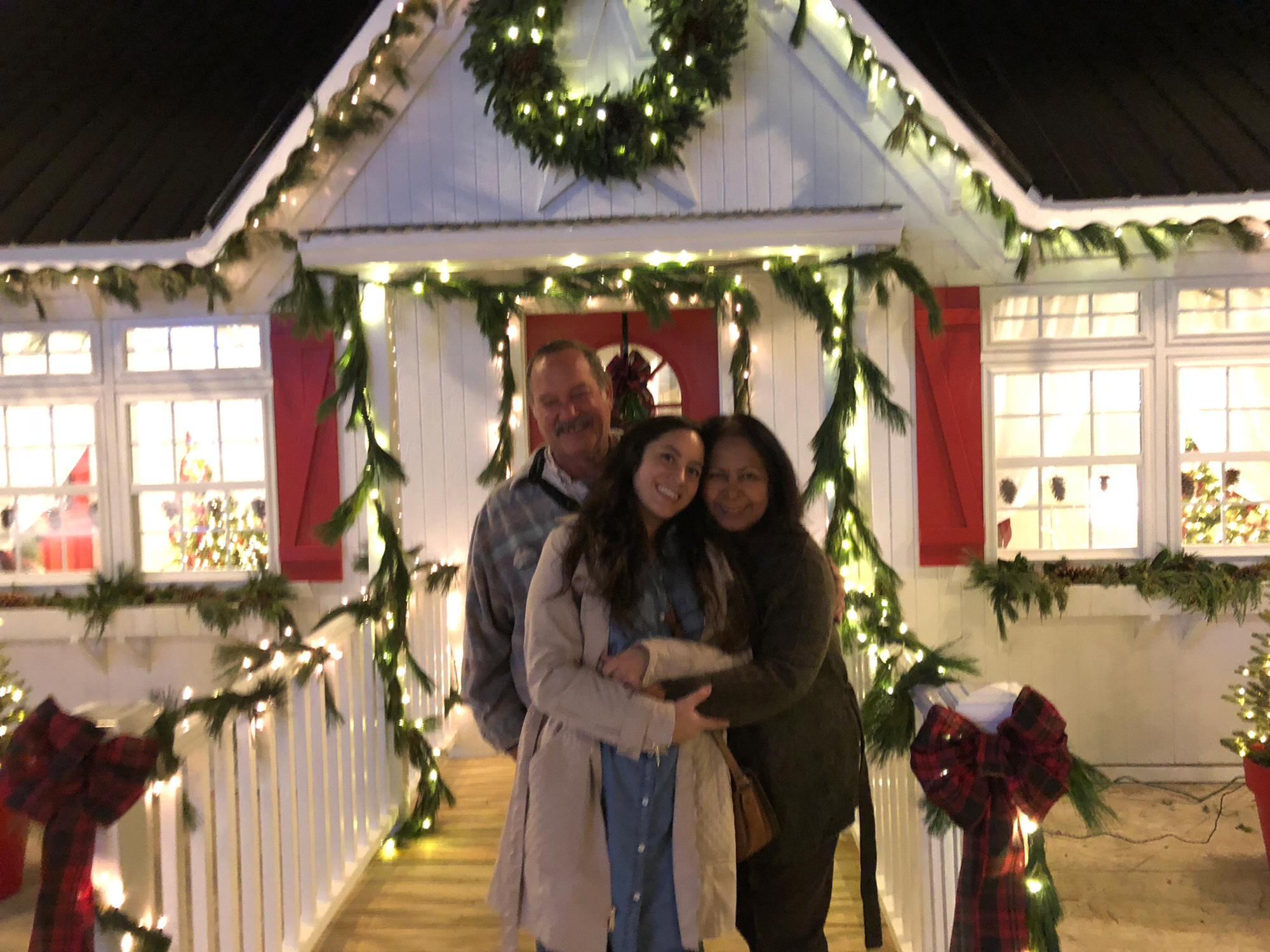 Lauren with mom and dad, Sheila and Steve