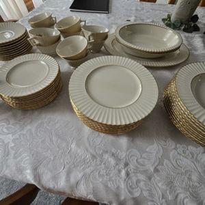 Lenox Temple Collection Citation Gold Porcelain Dinner Set Plates Bowls Cups