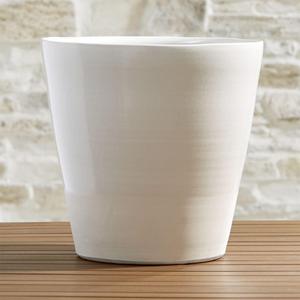 Dyp Large White Two-Tone Planter + Saucer