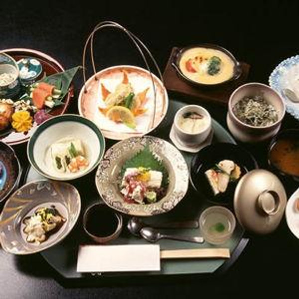 Fine Dining Kaiseki Meal (multi-course traditional)