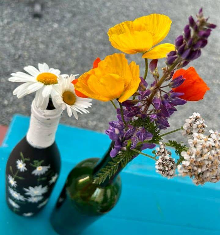 The Wedding Website of Mari Sweeney and Michael Freestone