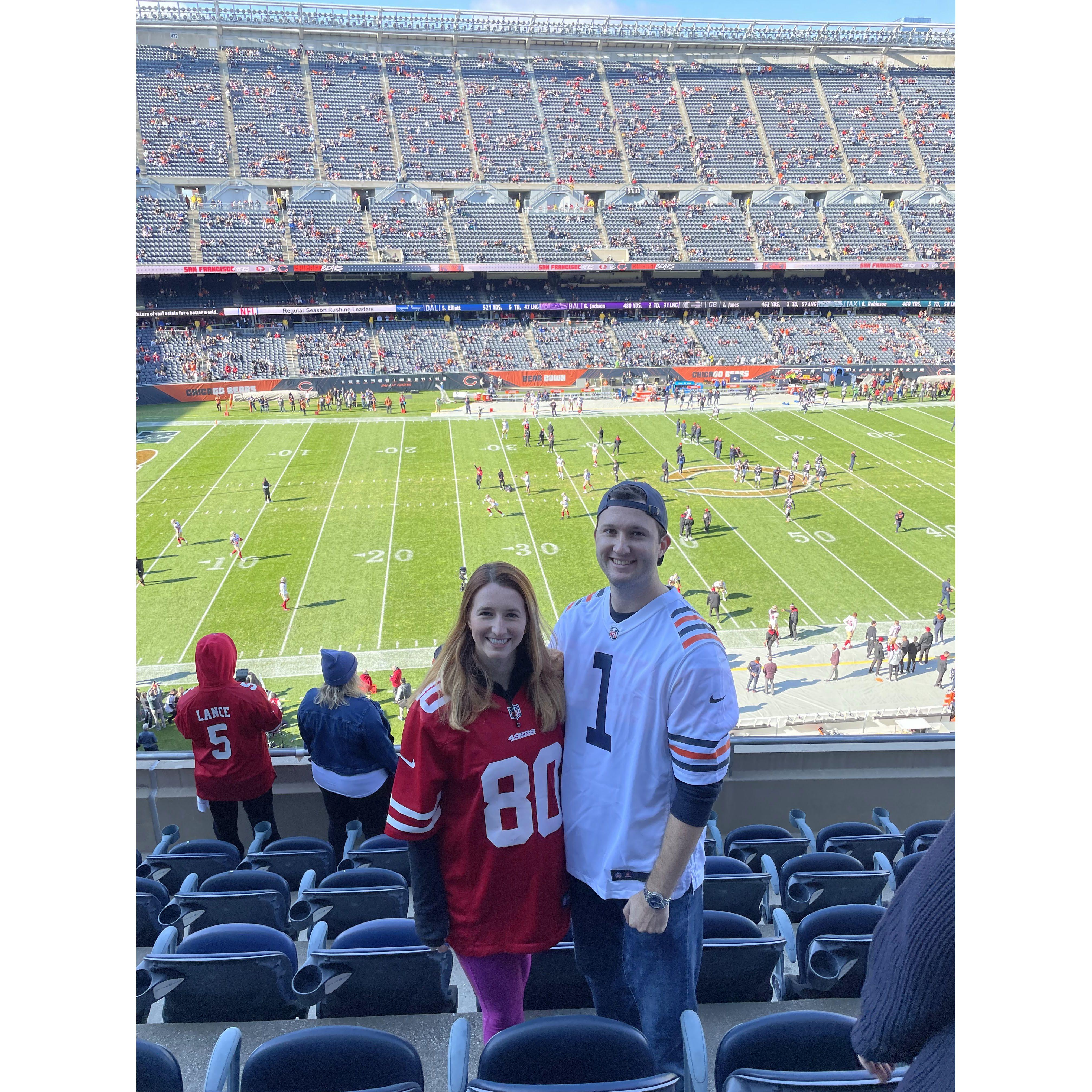 Niners-Bears game on Halloween 2021, Niners won 33 - 22