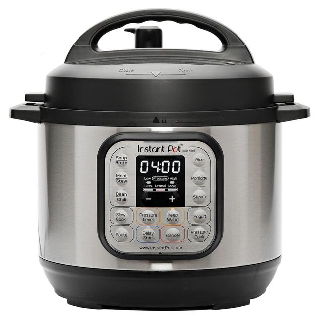 Instant Pot Duo 7-in-1 Electric Pressure Cooker, Slow Cooker, Rice Cooker, Steamer, Sauté, Yogurt Maker, Warmer Sterilizer, Includes Free App with over 1900 Recipes, Stainless Steel, 3 Quart