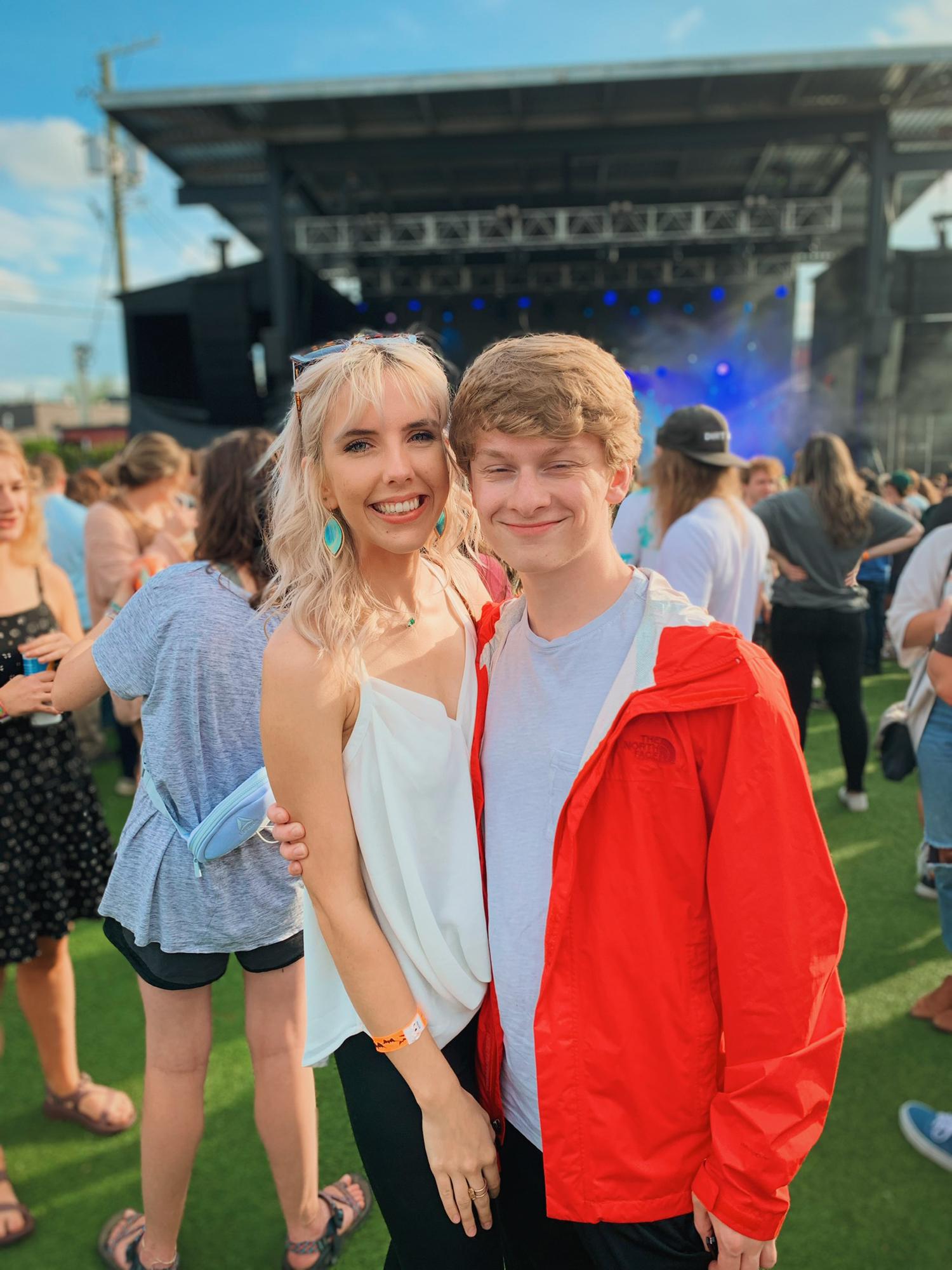 Emily surprised Michael this time, to go to his first concert!! We saw Hastings, Flor and The Band CAMINO!