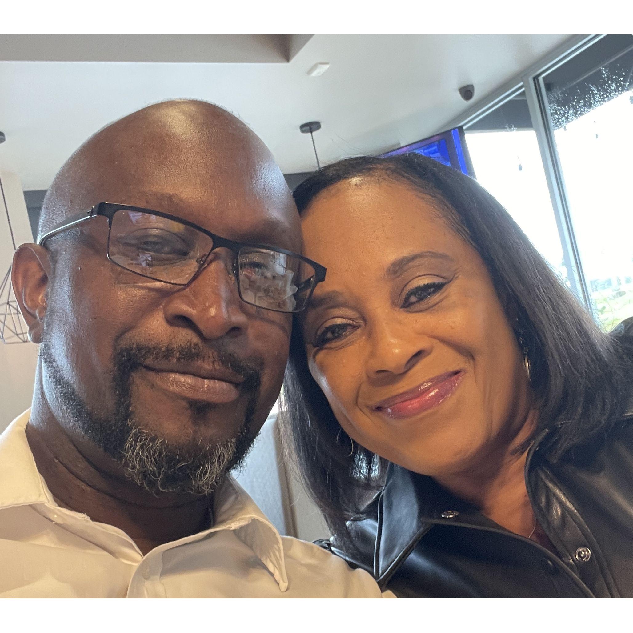 Enjoying date night !!