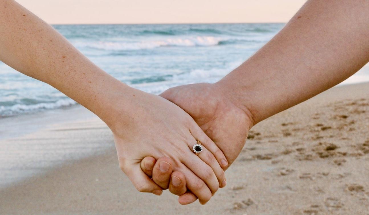 The Wedding Website of Sydney Schmalzried and John Urban