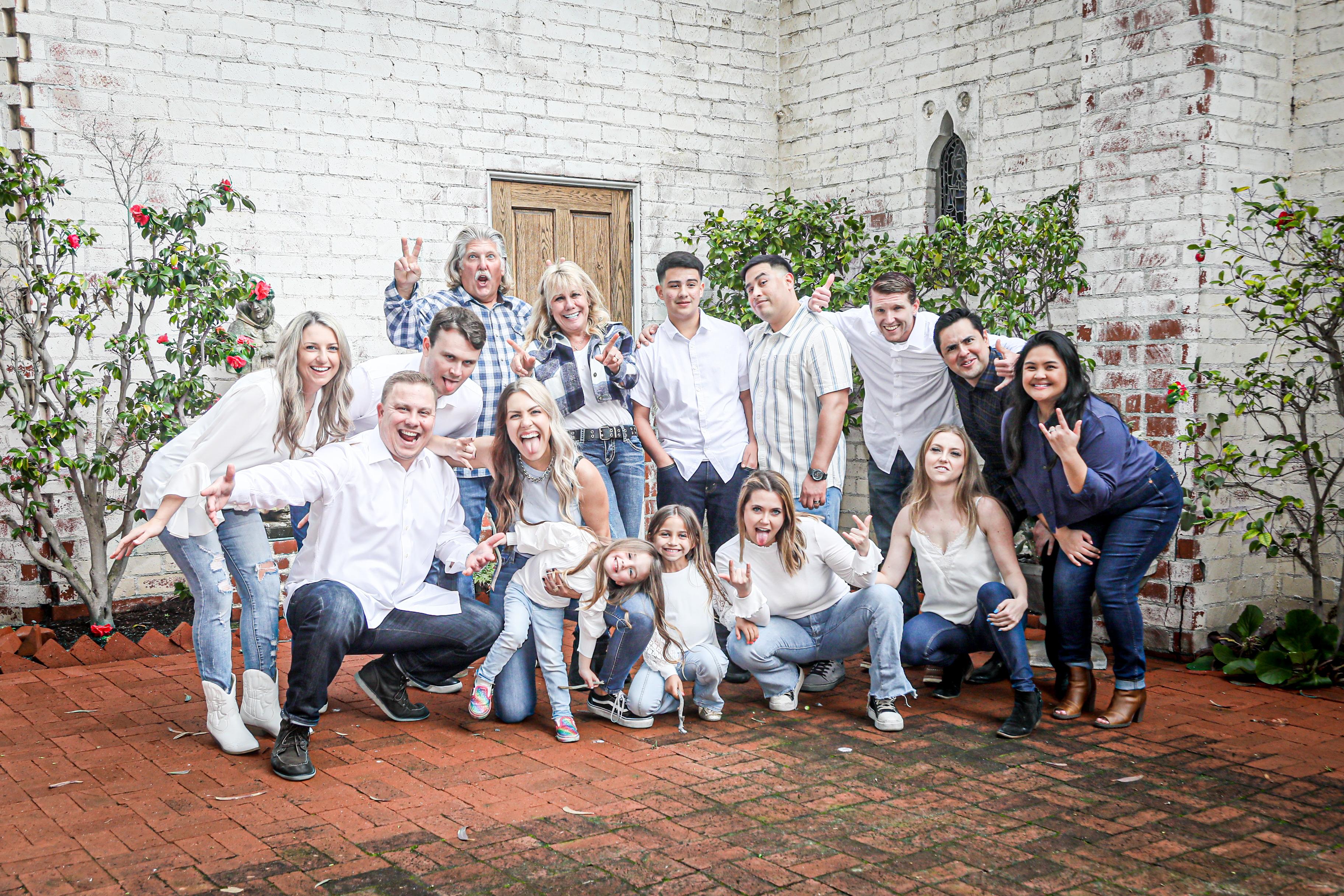 The Wedding Website of Lisa Mahowald and Chris Marshall