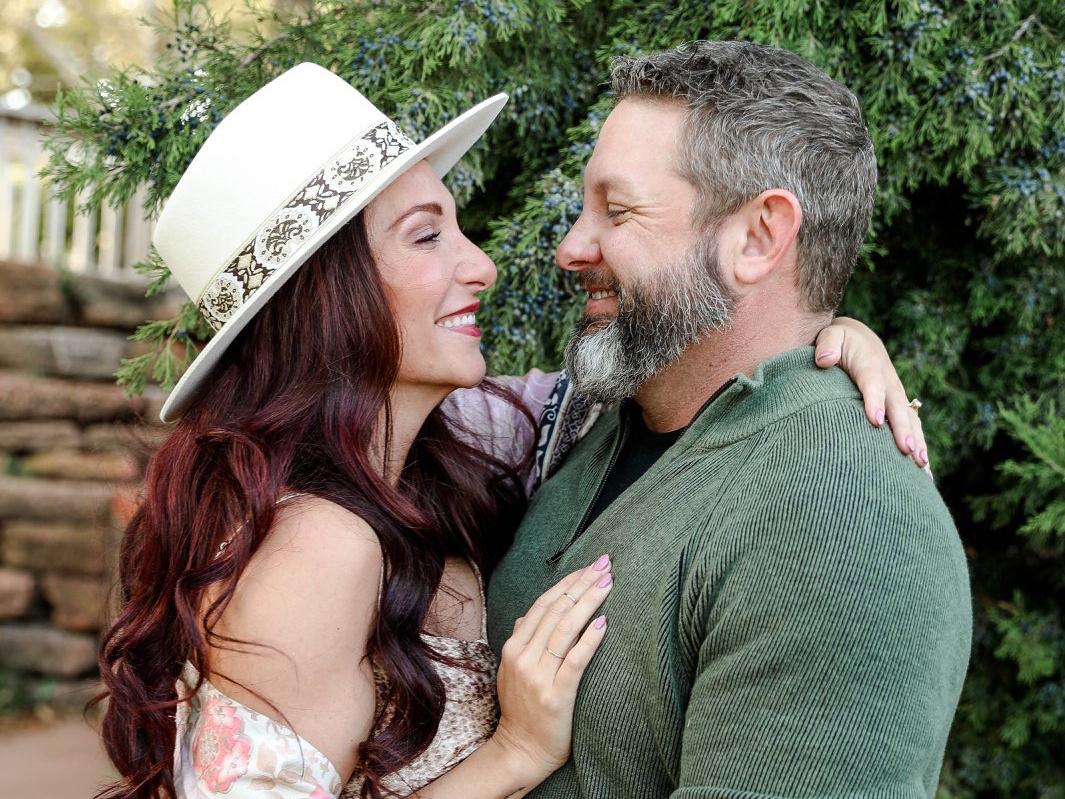 The Wedding Website of Shelley Hummel and Matthew Davison