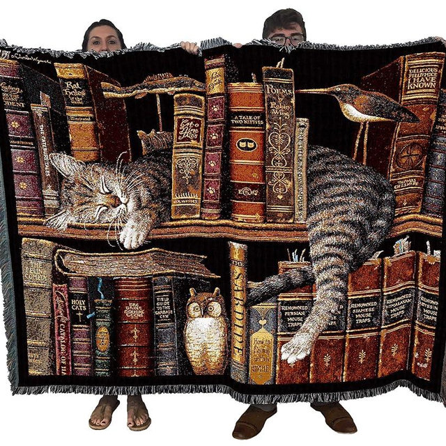 Pure Country Weavers Frederick The Literate Cat Blanket by Charles Wysocki - Gift for Cat Lovers - Tapestry Throw Woven from Cotton - Made in The USA (72x54)