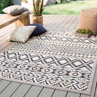 Irona Indoor/Outdoor Geometric Area Rug