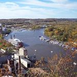 Barn Bluff