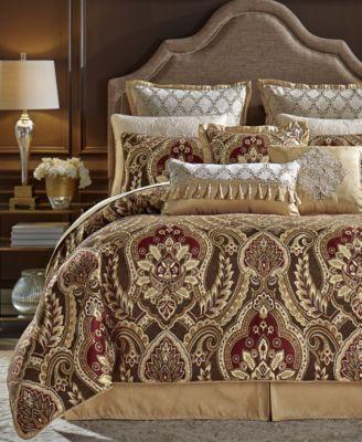 Julius 4 Piece Queen Comforter Set