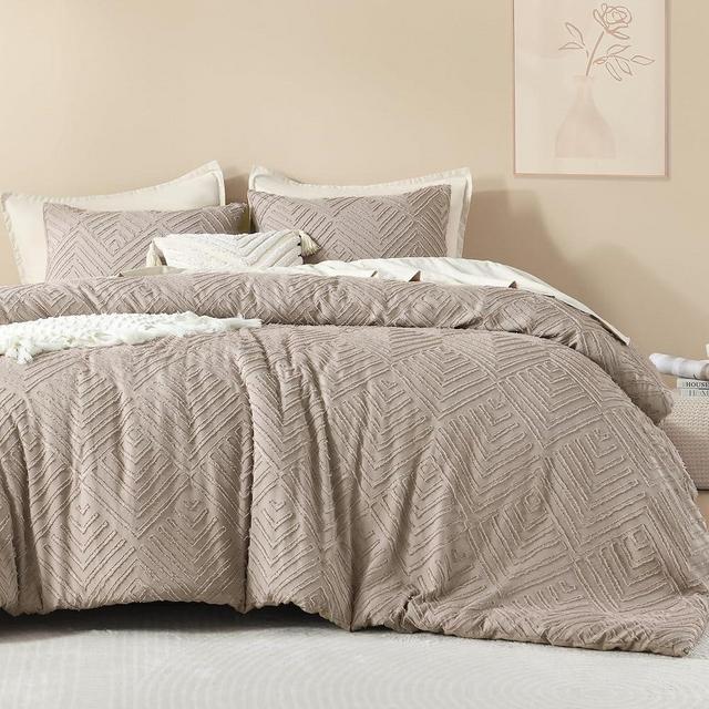 Litanika Light Coffee King Size Comforter Set, 3 Pieces Tufted Boho Farmhouse Bedding Comforter Sets, Lightweight Fluffy Comforter Bed Set for All Season (104x90In Comforter and 2 Pillowcases)