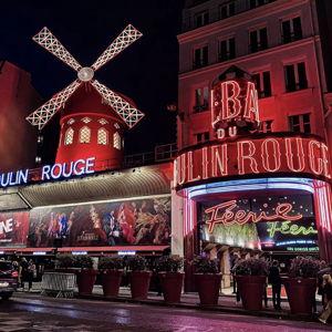 Paris Moulin Rouge Show