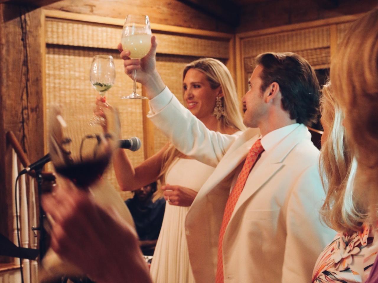 The Wedding Website of Lindsay Sanders and Bailey Kidd