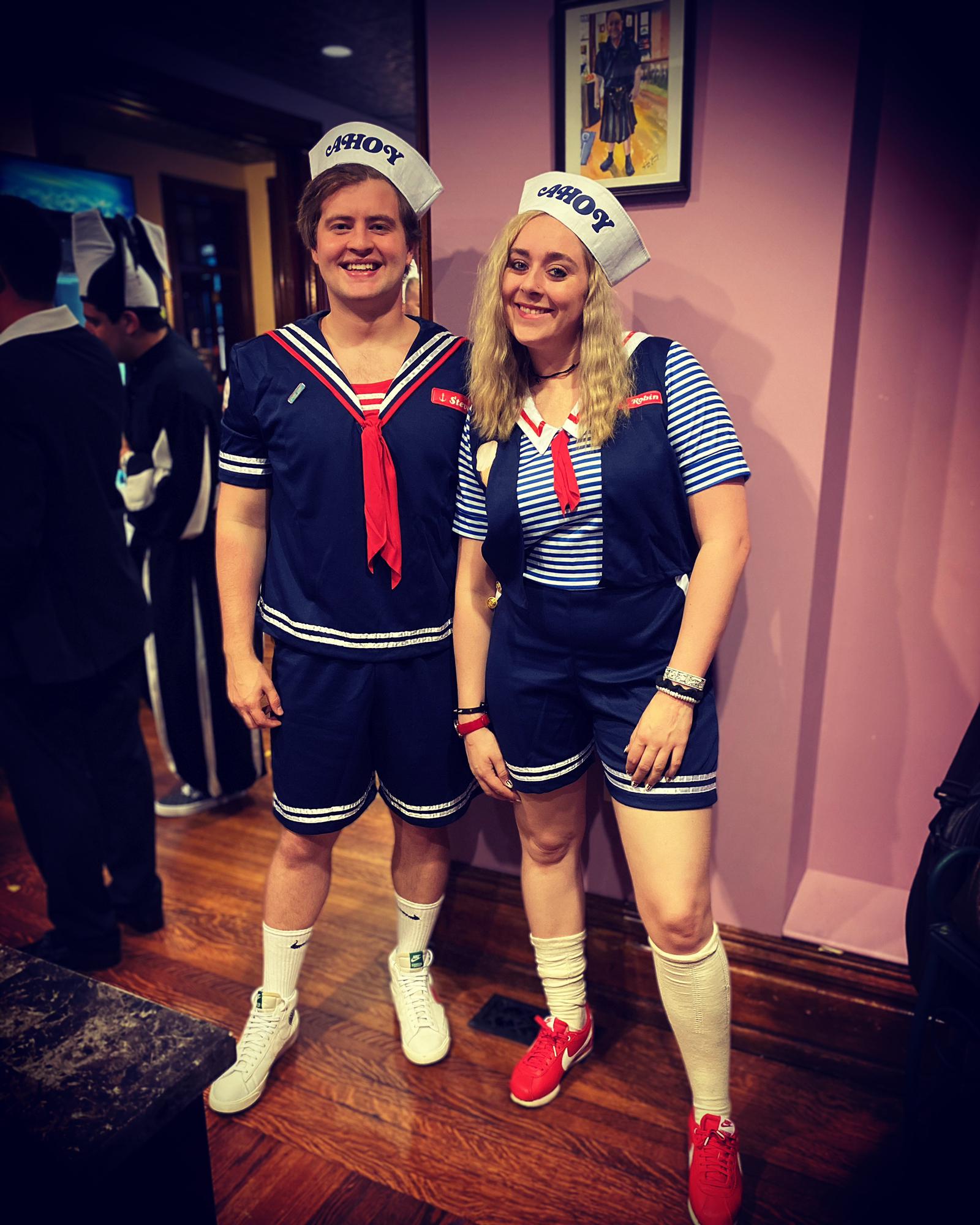2L year Halloween bar crawl in law school