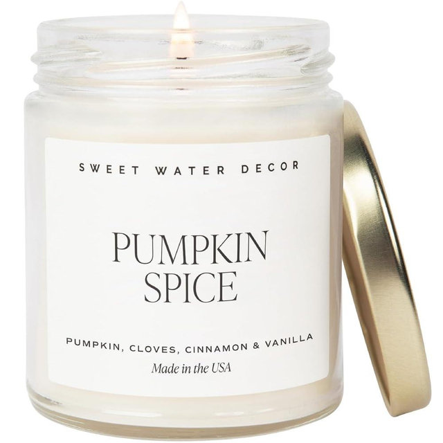 Sweet Water Decor Pumpkin Spice Candle - Fall Candles with Pumpkin, Clover, Cinnamon & Vanilla Scent for Home - Autumn Candle with 40 Hours Burn Time - 9Oz Gold Lid Clear Jar Pumpkin Soy Candles