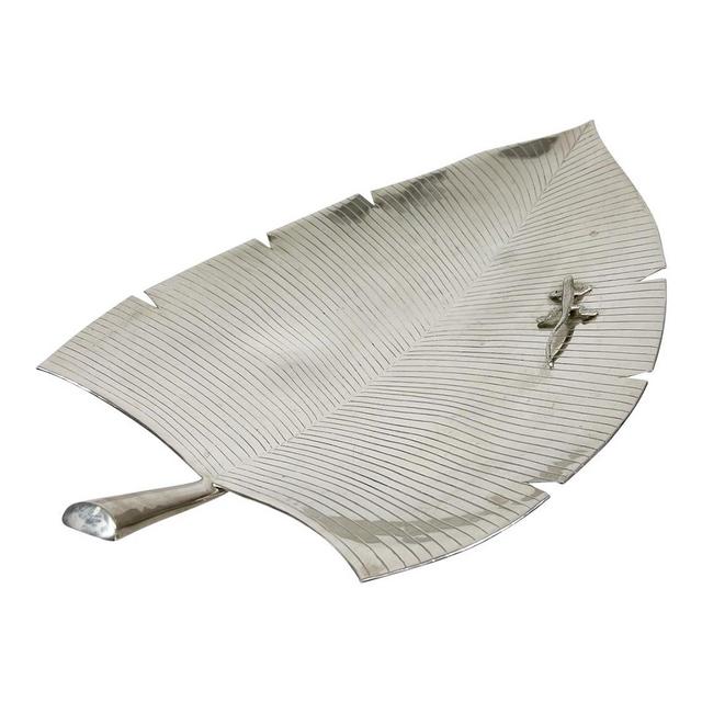 Fabulous Modernism Silver Footed Leaf Serving Tray Decorative Lizard