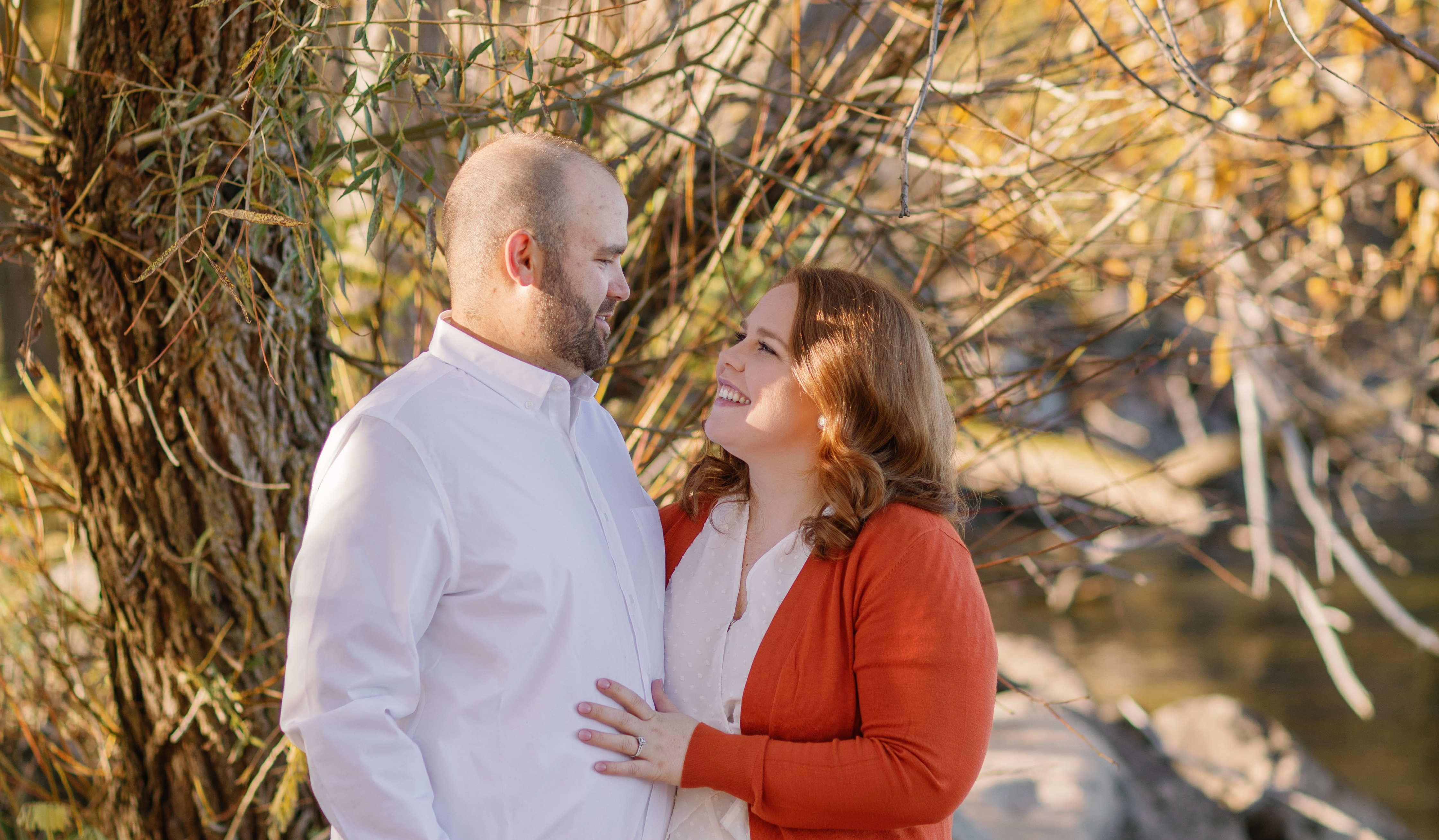 The Stunning Secret Leah Williams' Husband James Logan Keeps - 2rtdyo4