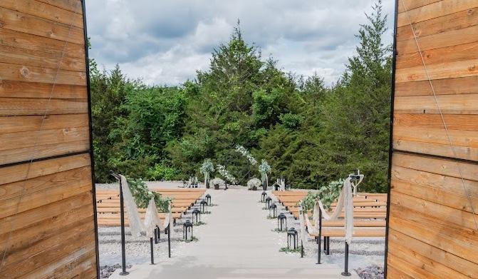 The Wedding Website of Jordan Adams and Erin Gasparovich