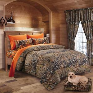 20 Lakes Woodland Hunter Camo Comforter, Sheet, & Pillowcase Set (King, Forest)