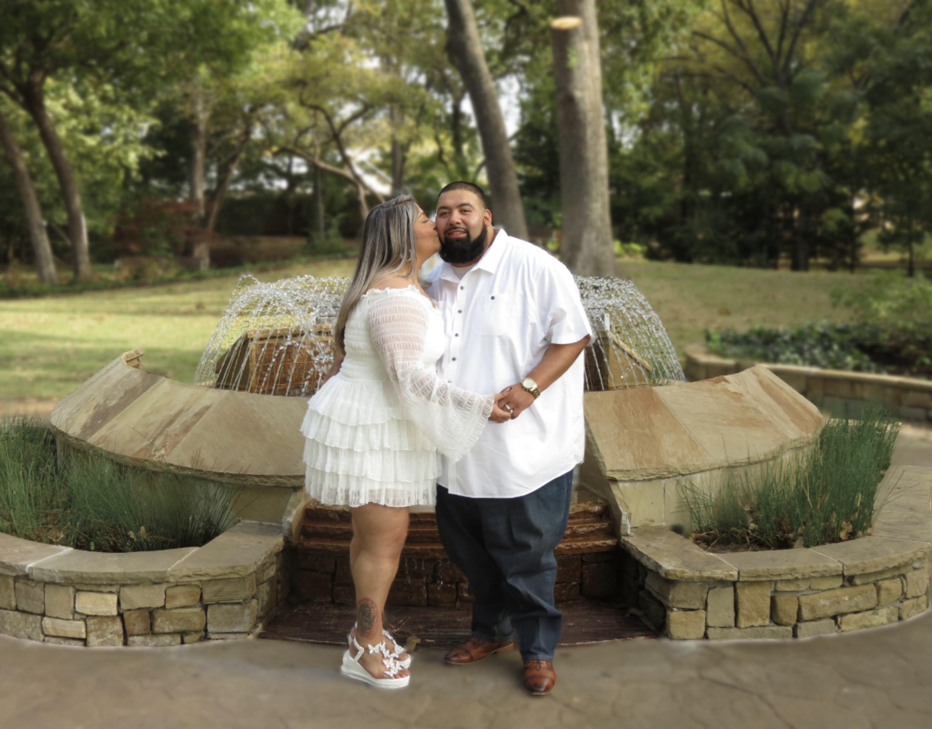 The Wedding Website of Amanda Flores and Jesse Flores