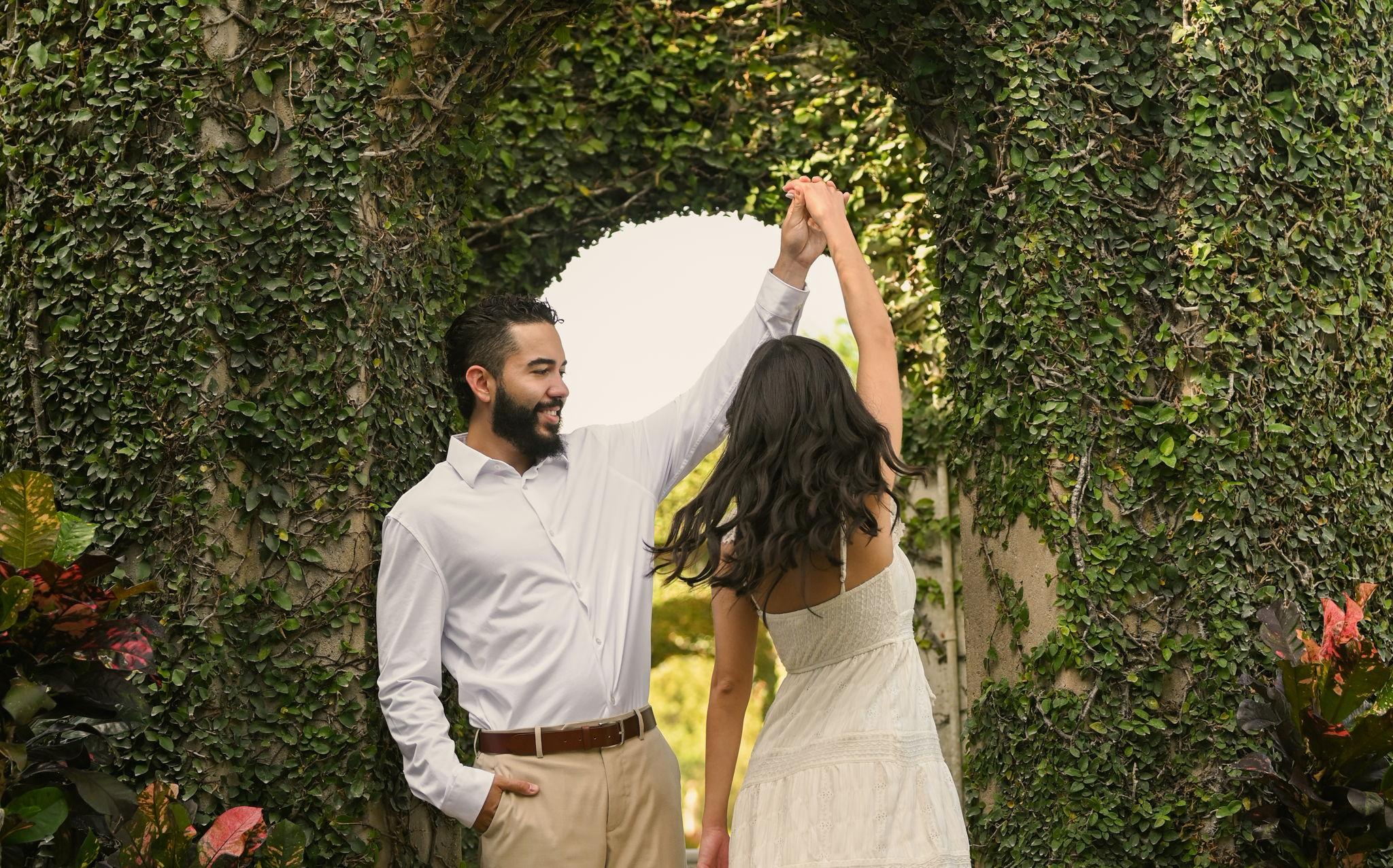 The Wedding Website of Victoria Gandul and Chris Gonzalez