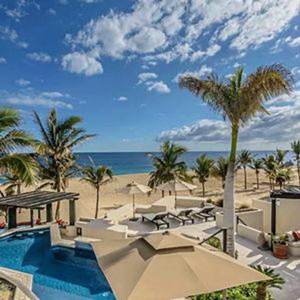 🏨 Our Beachfront Stay