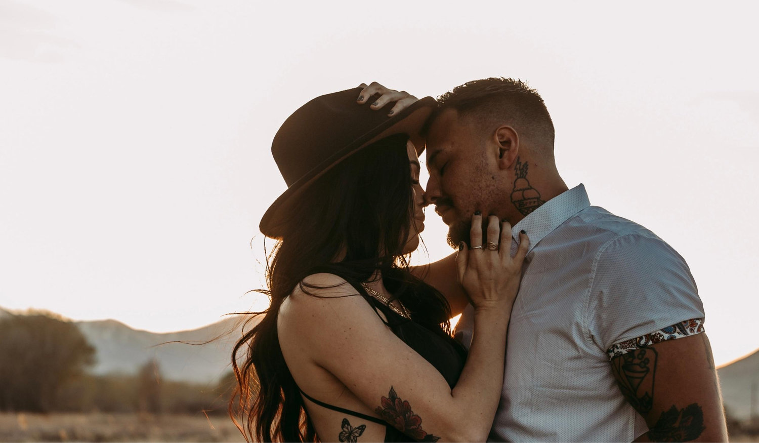 The Wedding Website of Leslie Anderson and Fabian Garcia