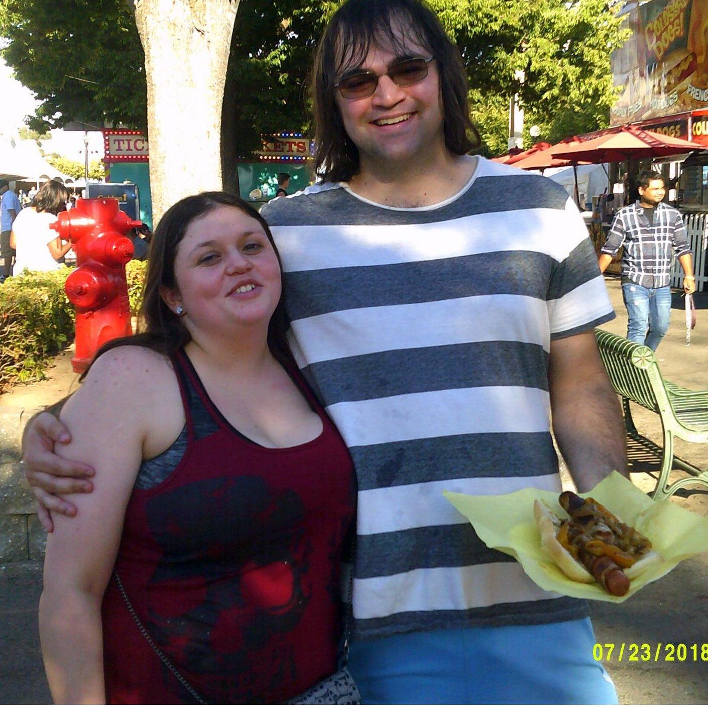 Our first out-of-state vacation as a couple.
Aleissa showing Austin her hometown of Sacramento. Like we often do, we ended up there when there was a fair going on, California State Fair this time!