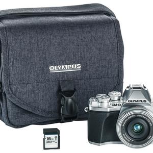 Olympus OM-D E-M10 Mark III camera kit with 14-42mm EZ lens (silver), Camera Bag & Memory Card, Wi-Fi enabled, 4K video