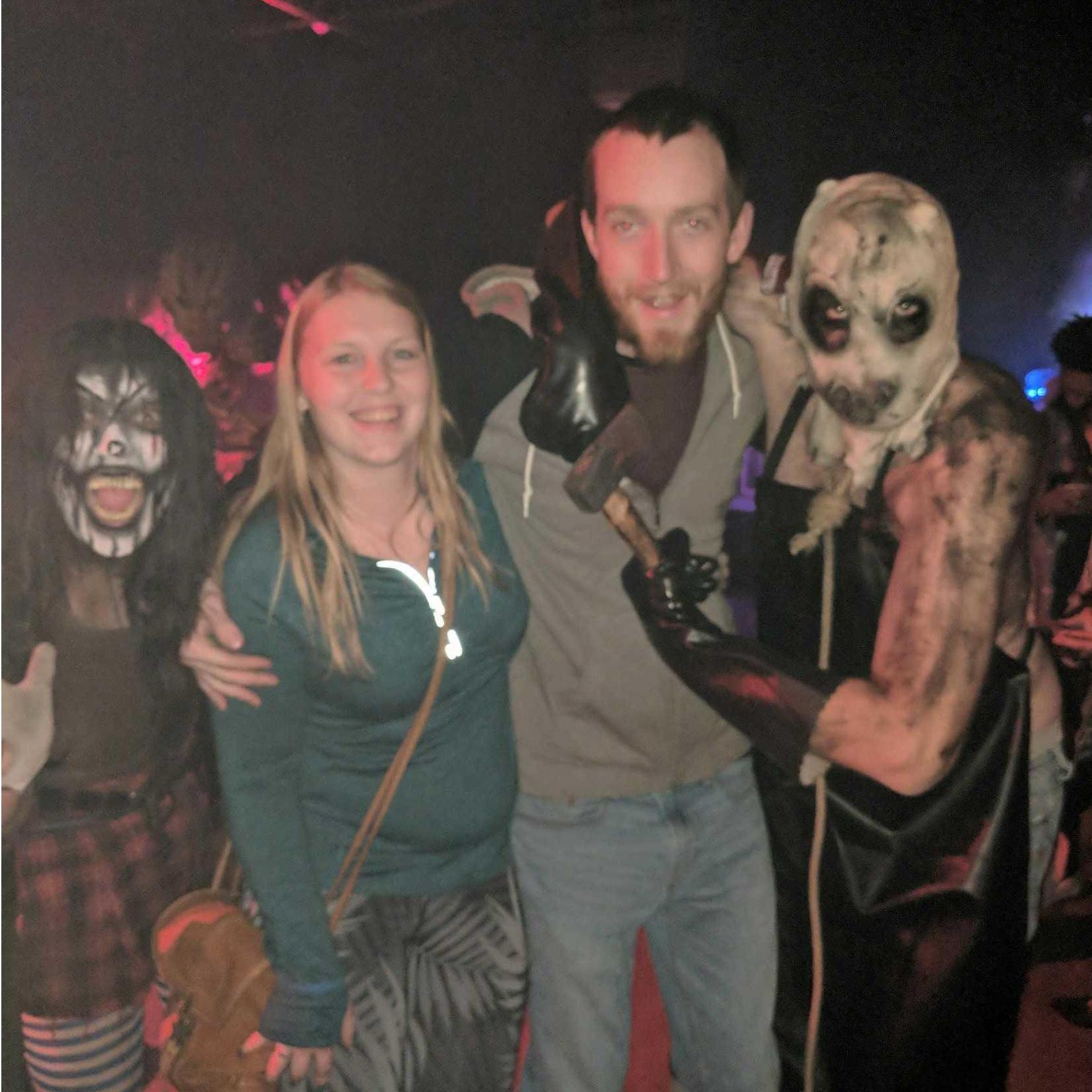 Date night at a haunted house!!!