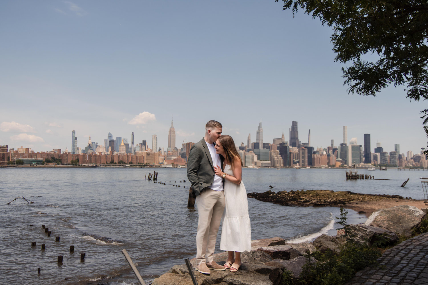 The Wedding Website of Emily Varnis and Derek MacKinnon