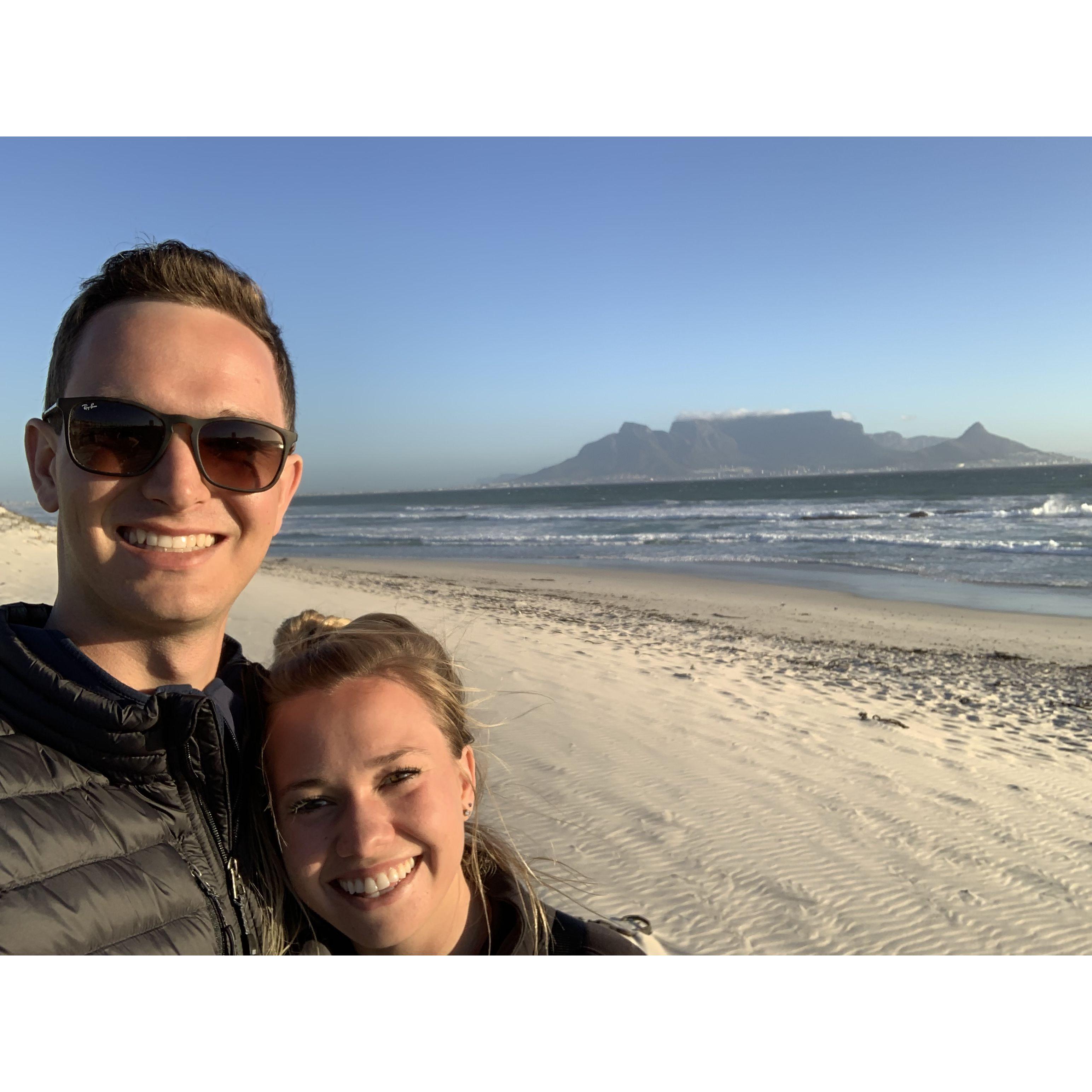 When work ended, we still had 2 weeks to enjoy and travel around the country.
We checked out Blouberg which is known for it's iconic view of Capetown's Tabletop mountain shown in the background.