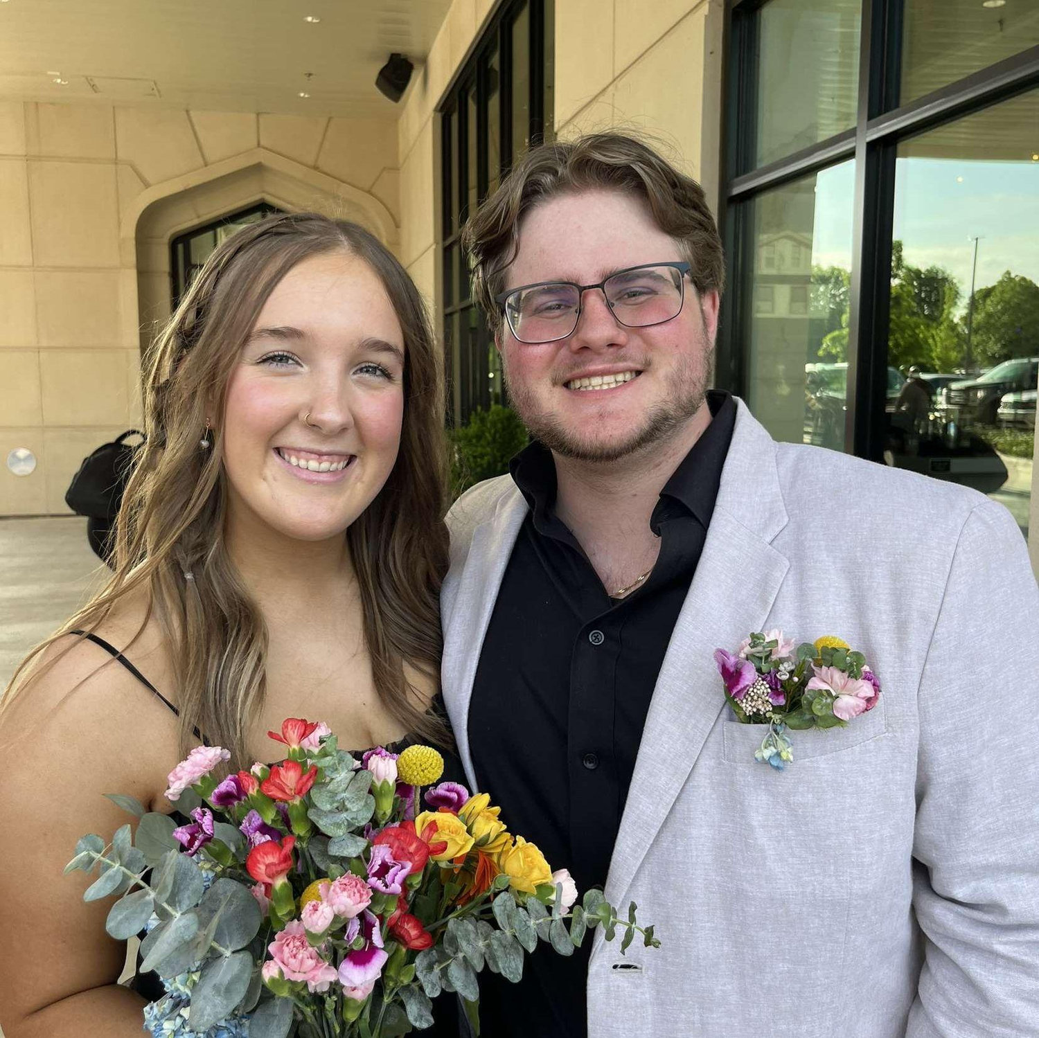 May 4 2024: Allison's senior prom!