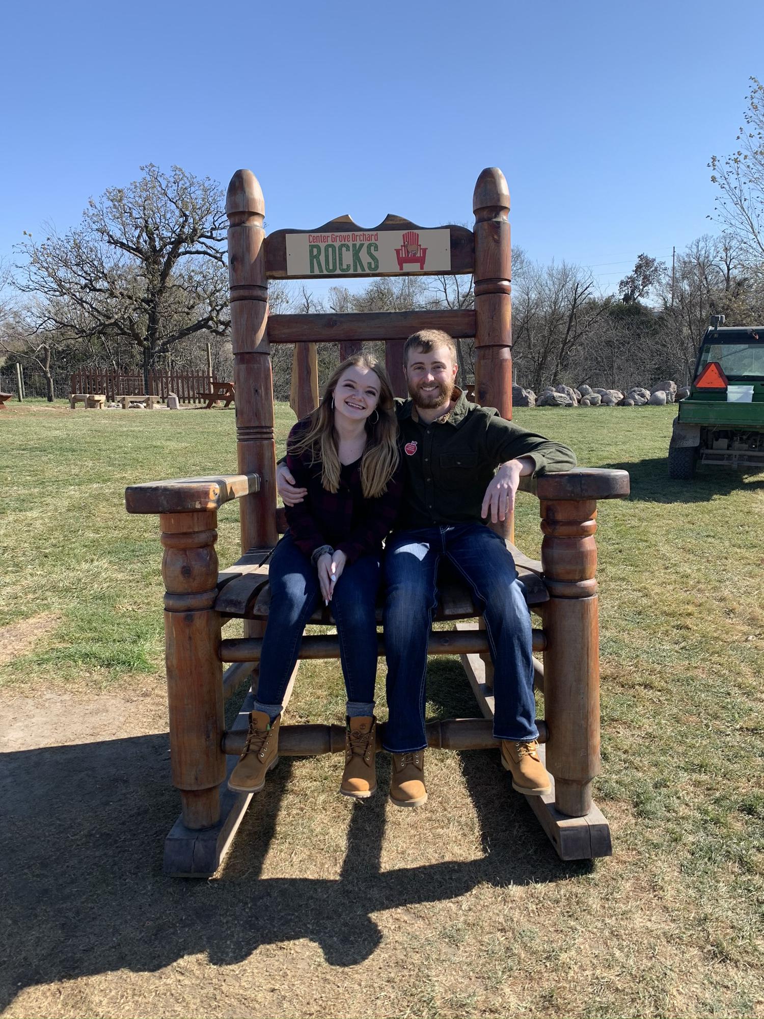 Our double date with Tanner and Kara Youngberg at Center Grove Orchard!