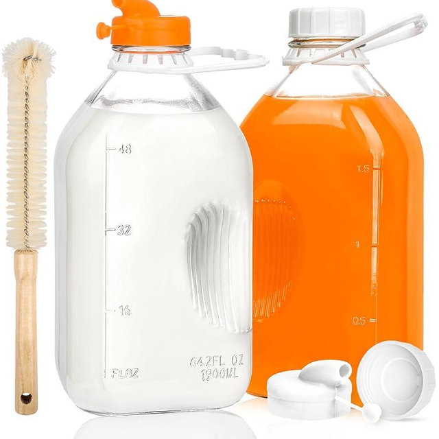 KMIGRUAN 2QT Heavy Duty Glass Milk Bottle with Lid,2Pack 64oz Glass Milk Jug with Reusable Airtight Screw Lid,Bottles for Juice,Water,Oat or Plant Milks