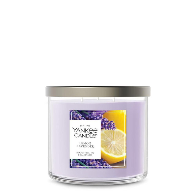 Yankee Candle 3 Wick Candle Jar, Scented Candle with up to 40 Hours of Burn Time, Soy Wax Blend for Consistent Long Lasting Scent from First to Last Burn, Lemon Lavender