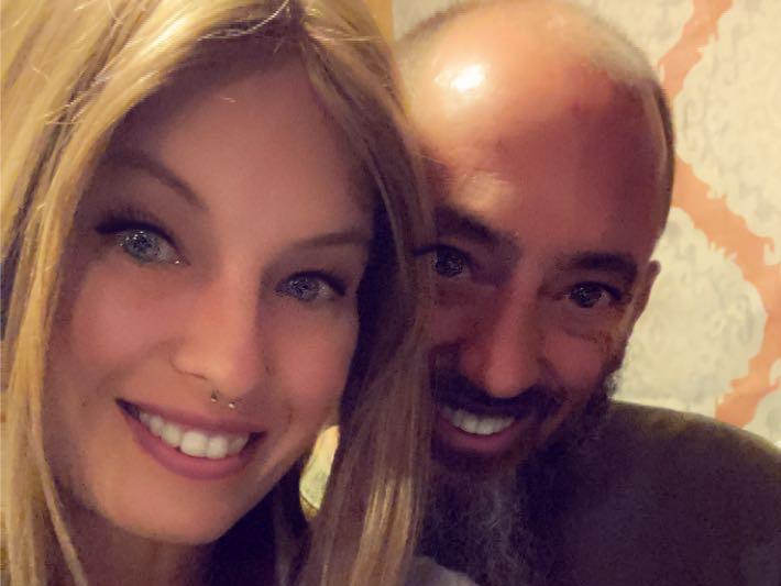 9eaf6f19-15b4-4d74-b738-29613ecf884b