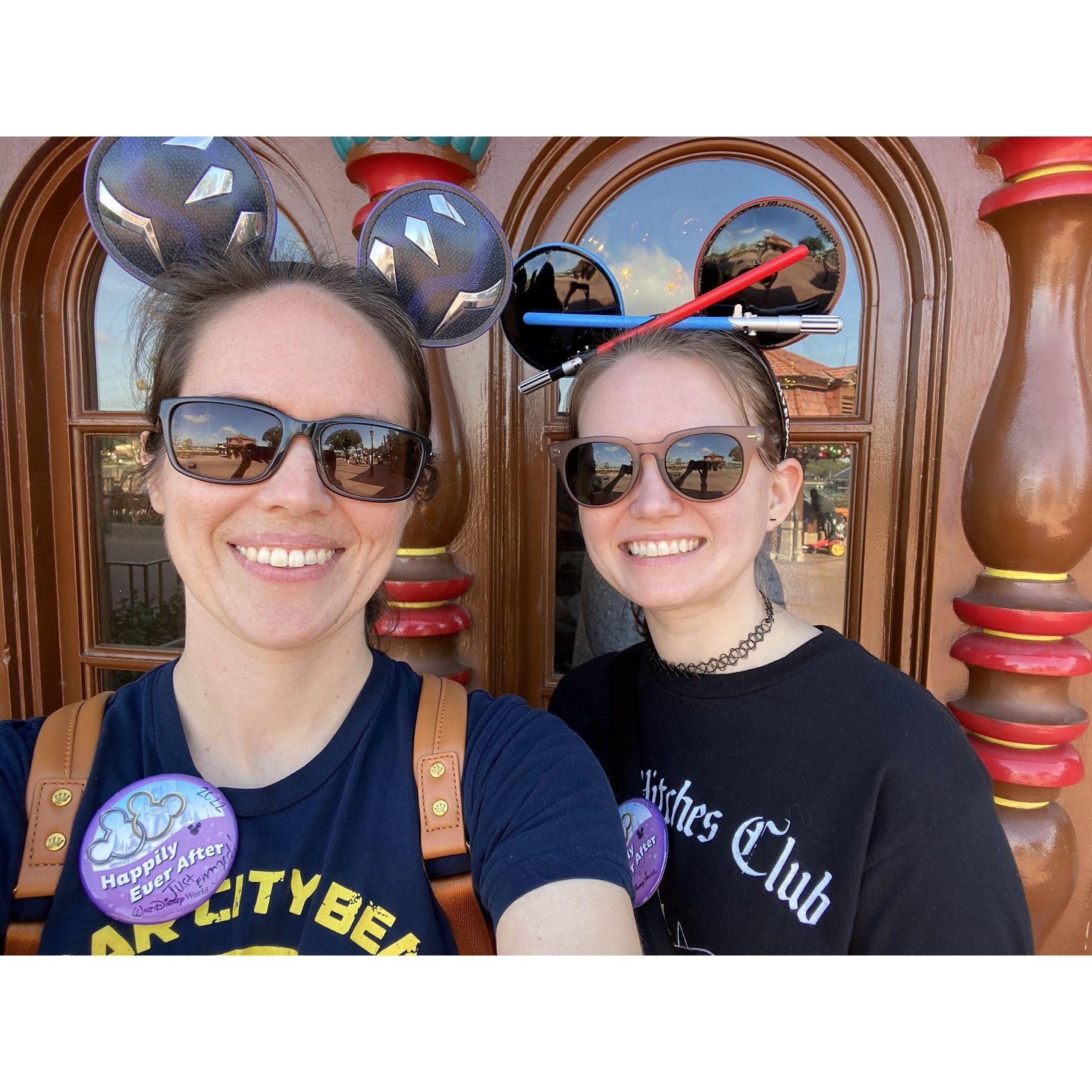 Dec 2022 - Drinking Around the World at Epcot