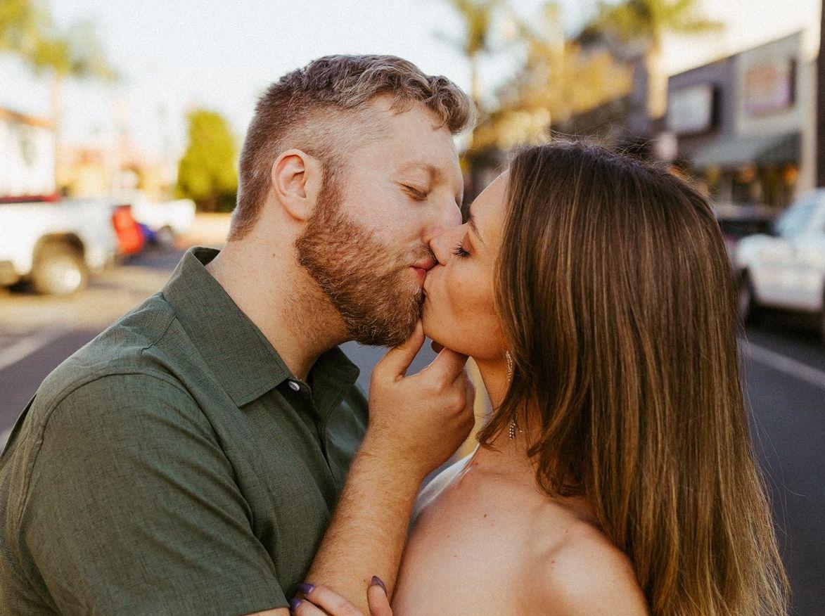 The Wedding Website of Hannah Rose Mercer and Bradley Gordon Dern