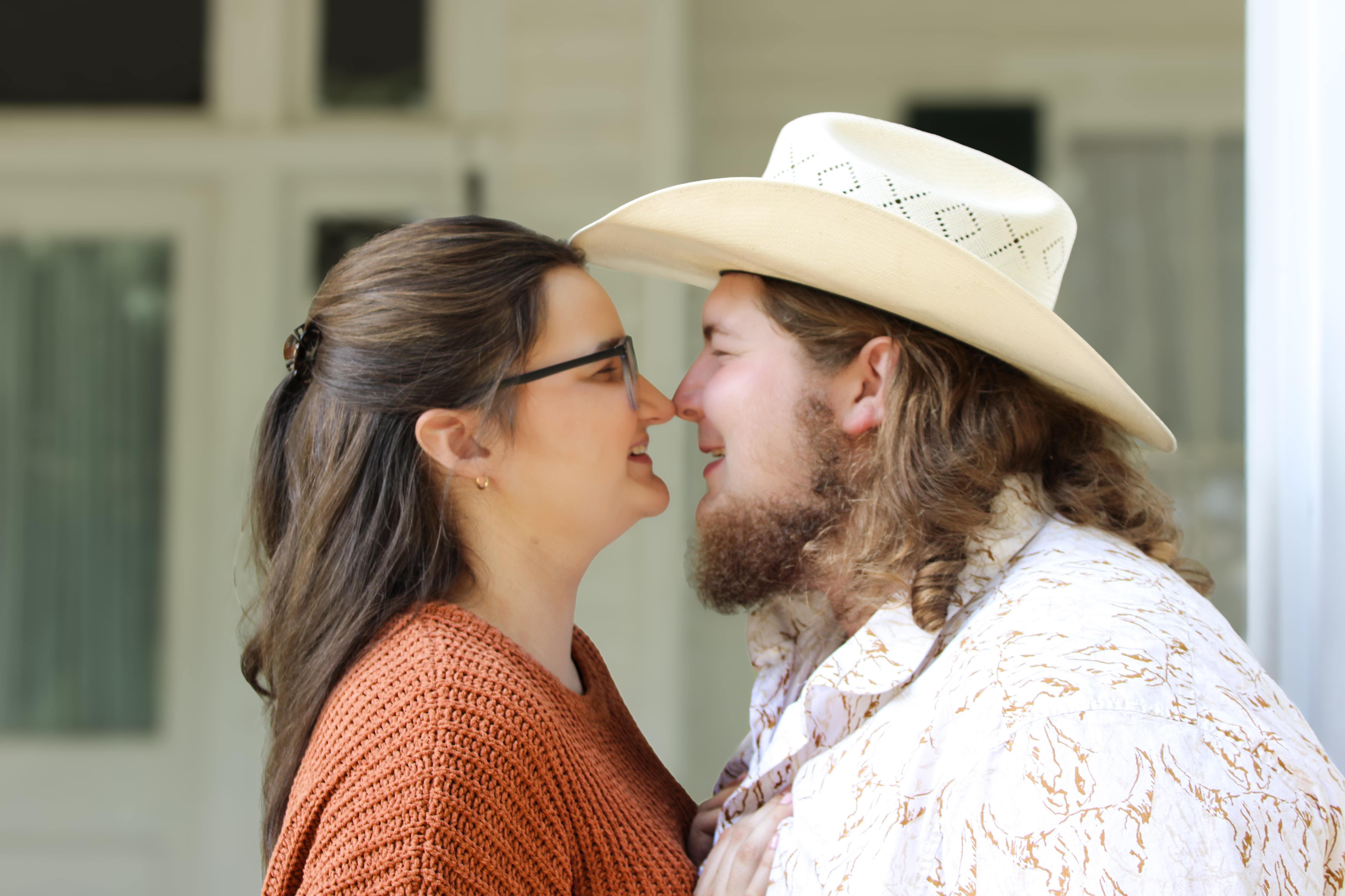 The Wedding Website of Hunter Andries and Lindsey Veillon