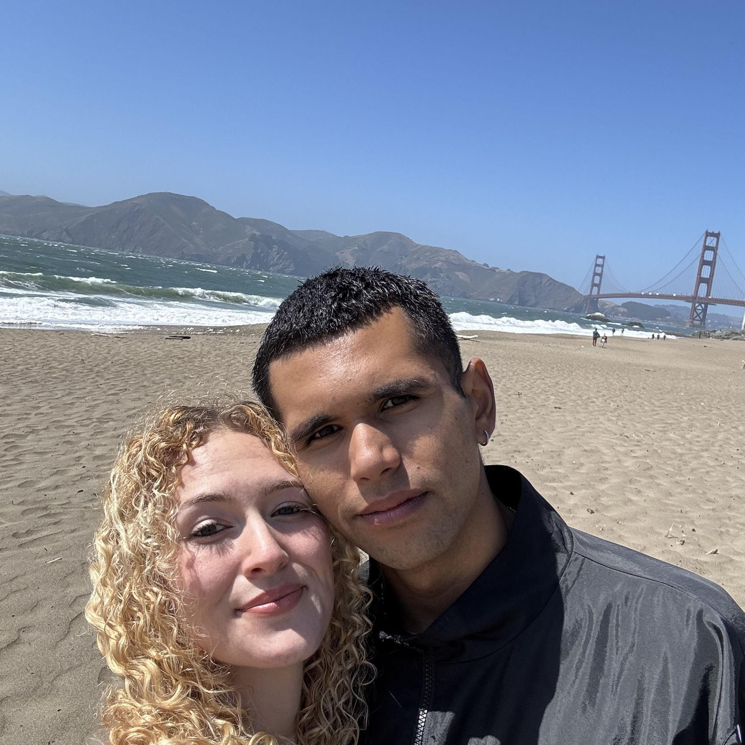 A day at the beach in San Francisco, a city we love / Un día en la playa en San Francisco, una ciudad que amamos (2026)