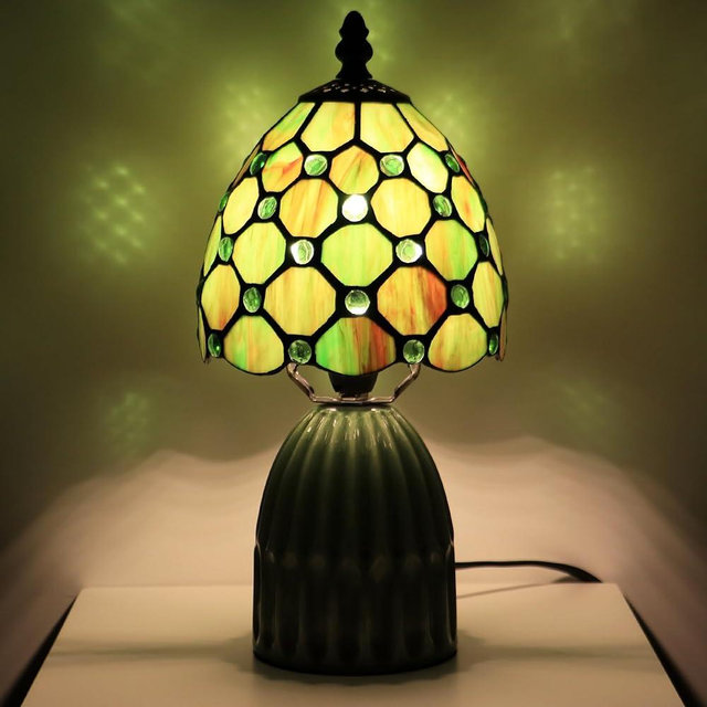 MQYXH Tiffany Lamp Stained Glass Mushroom Table Lamps 6X6X12.5 Inch Brownish Green Pearl Style Small Night Light Ceramic Base Mini Accent Desk Light Suitable for Bedside Table Bedroom Children Room