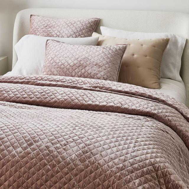 Lush Velvet Mini Bias Boxstitch Quilt, King/Cal. King, Dusty Blush
